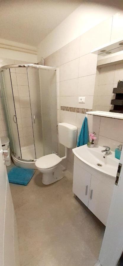 Lennida Studio Apartman With Free Parking Kavran Buitenkant foto
