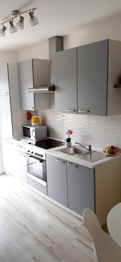 Lennida Studio Apartman With Free Parking Kavran Buitenkant foto