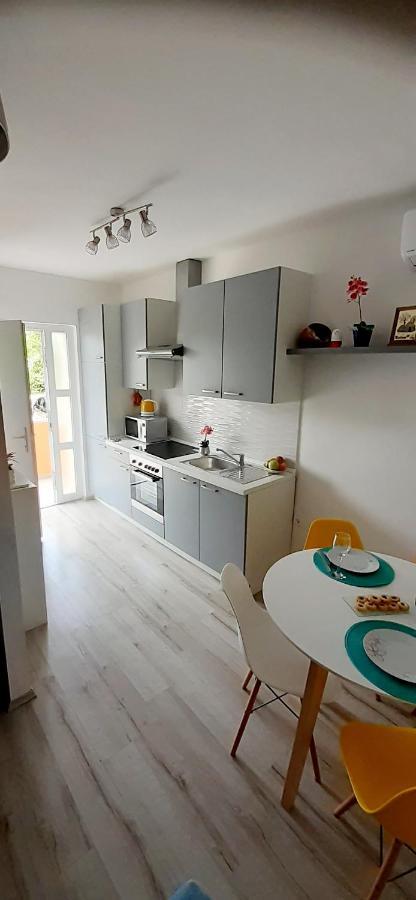 Lennida Studio Apartman With Free Parking Kavran Buitenkant foto